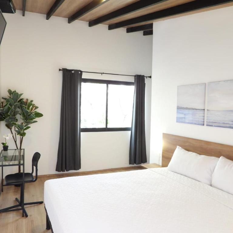 Singular Antara - Deluxe Room - 11