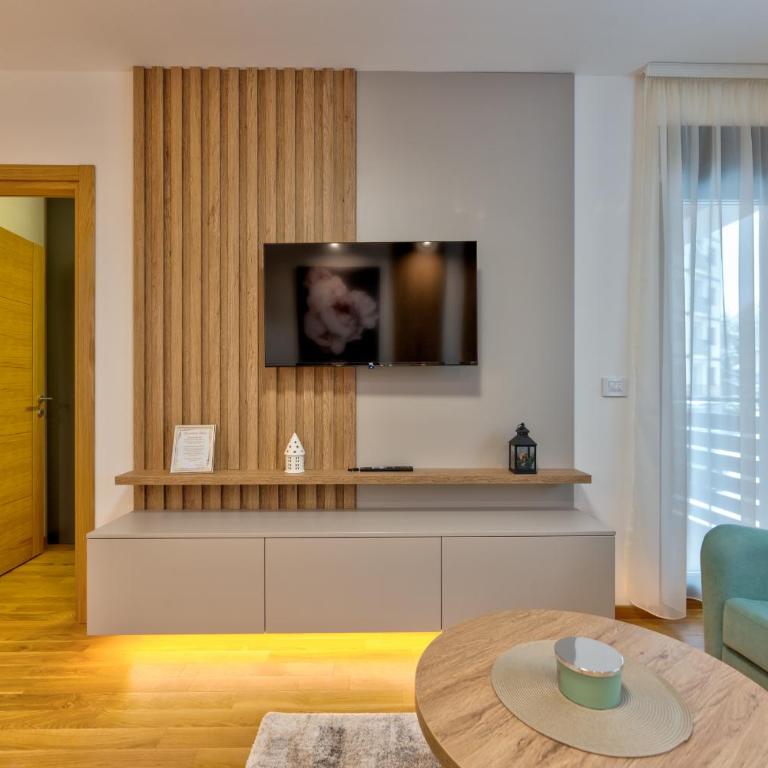 Apartmani MIVA - Apartman sa Balkonom - 10