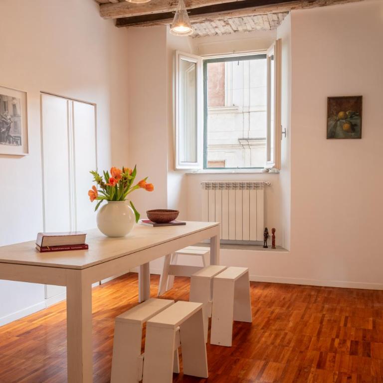 Casa Cristina in Piazza Farnese - Appartamento con 2 Camere da Letto - 8