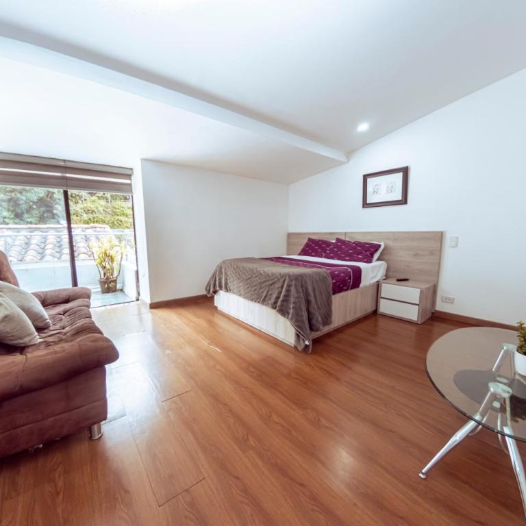 Casa de lujo en el poblado - Villa - 23