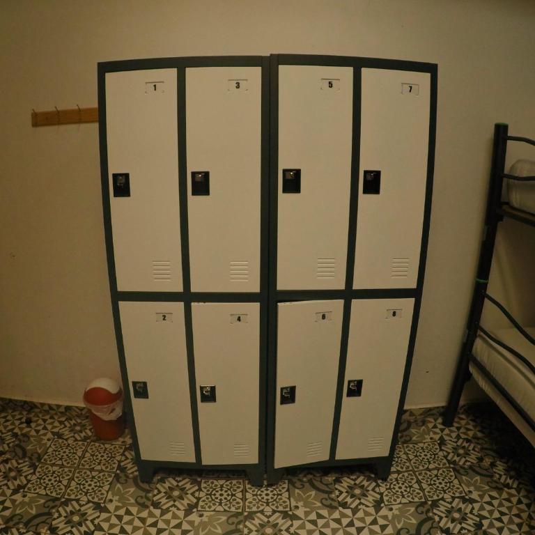 Rey Lagarto Hostel - Family Room with Private Bathroom - 1
