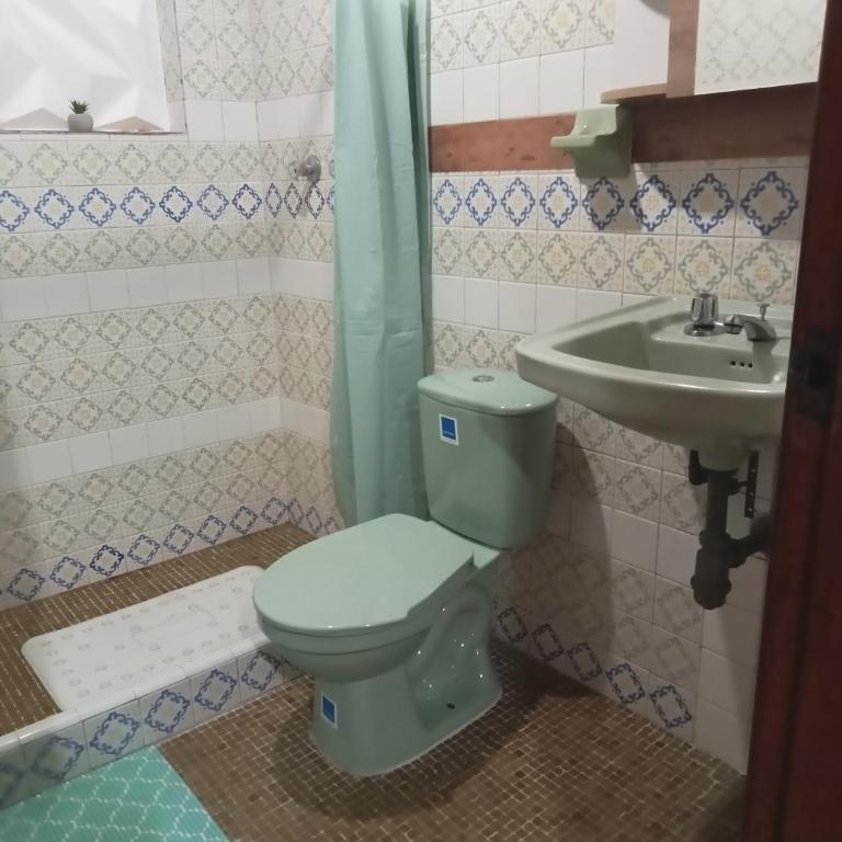 Casa Tundama - Habitación Doble con baño privado - 2
