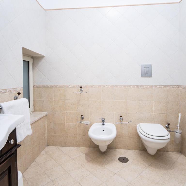 La Casa di Assunta Naples Historical Centre - Three-Bedroom Apartment - 7