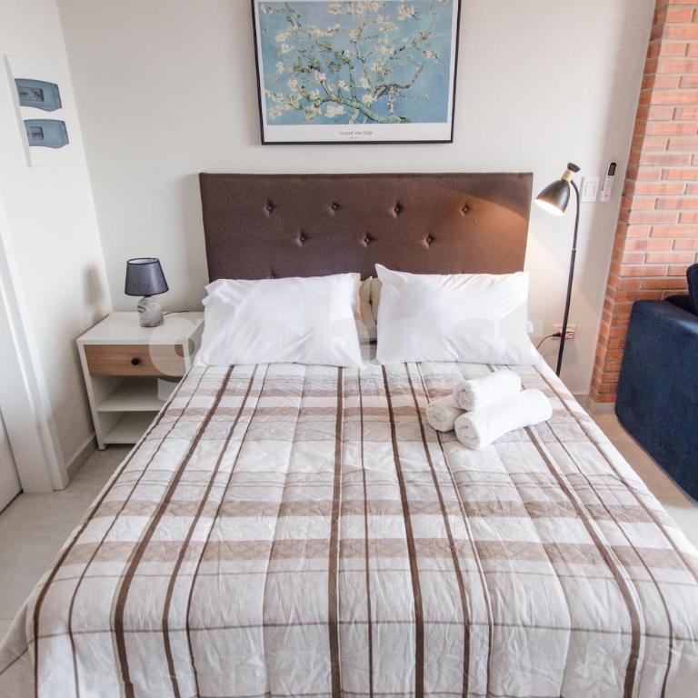Comfortable Los Laureles Loft - Apartamento - 8