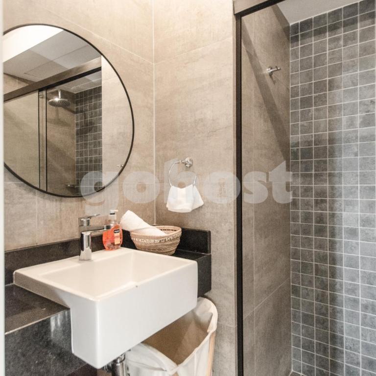 Comfortable Los Laureles Loft - Apartamento - 11
