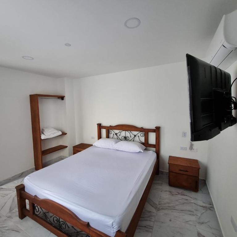 Hotel Antonella Plaza - Habitación Doble Deluxe - 1