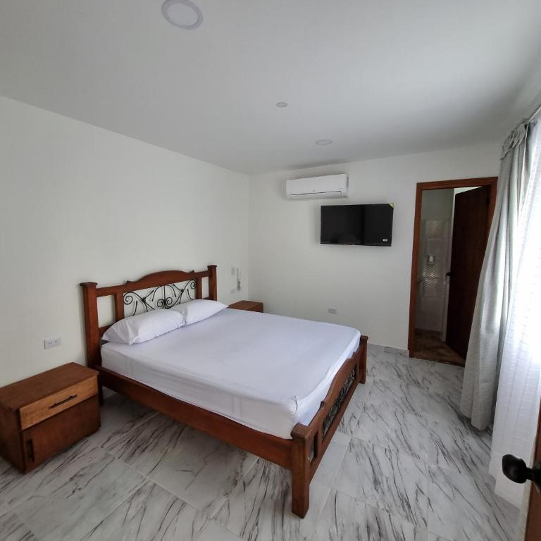 Hotel Antonella Plaza - Habitación Doble Deluxe - 2