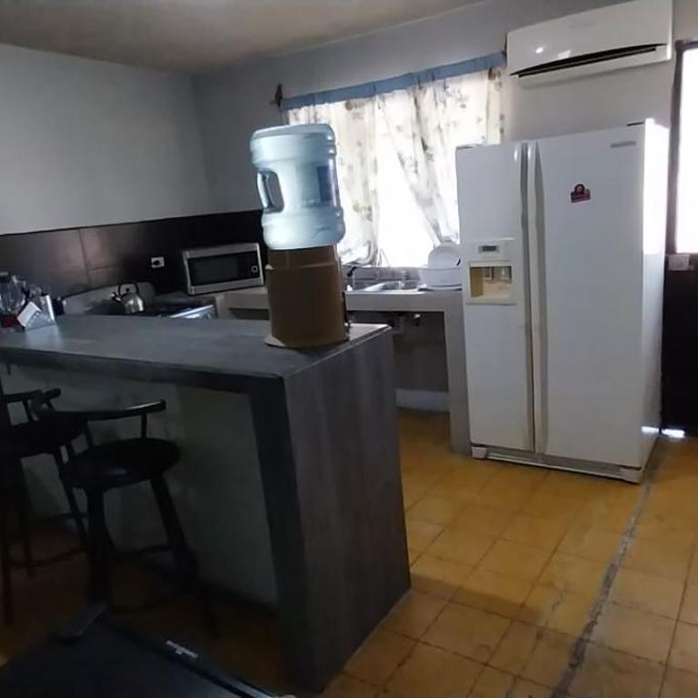 Apartamento con cochera centro de la ciudad. - Apartamento de 2 dormitorios - 6