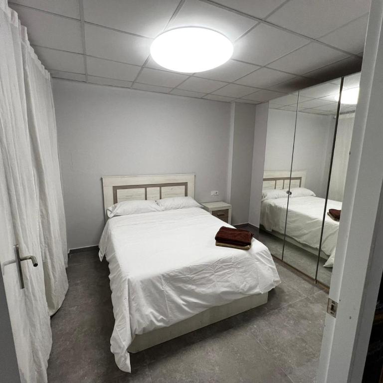 RMN TOURIST HOME - Two-Bedroom Apartment - 18