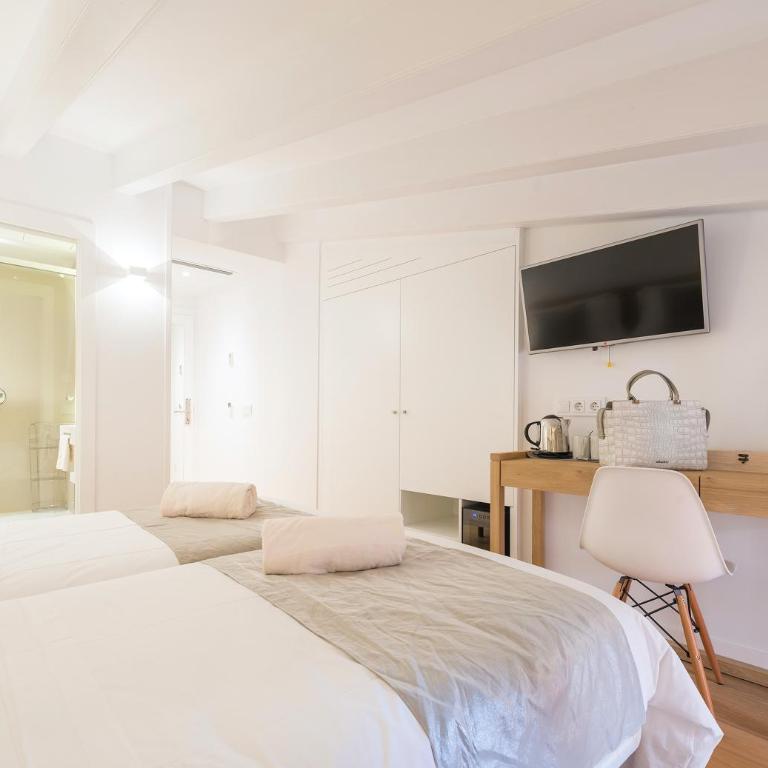 Bordoy Mostatxins - Hotel Boutique Adults Only - Superior Double Room - Quinze - 5