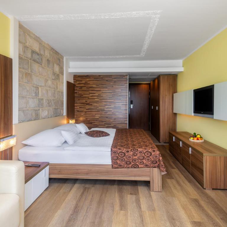 Hunguest Hotel Sun Resort - Double or Twin Room - 4