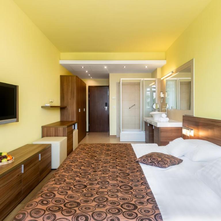 Hunguest Hotel Sun Resort - Double or Twin Room - 6