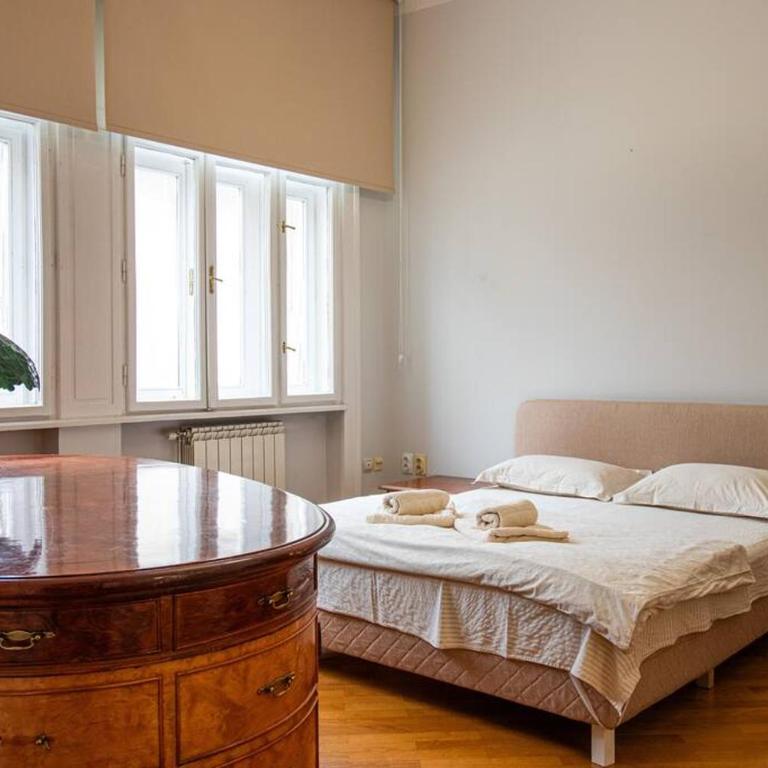 King Peter Apartment - Three-Bedroom Apartment - 18