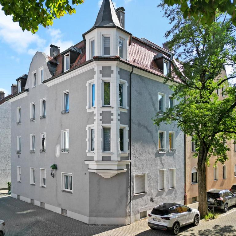Frisch renovierte Wohnung - Zentral/Ruhig/Modern - Two-Bedroom Apartment - 3