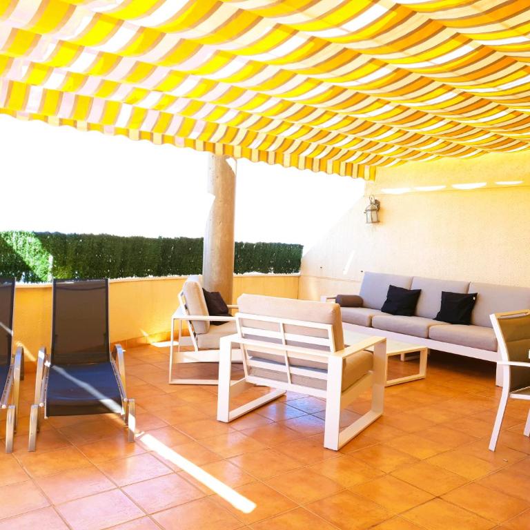 ÁTICO ZONA VENEZIOLA, LA MANGA - Apartamento - 3