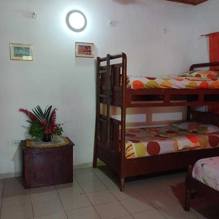 Hospedaje Eden - Standard Family Room - 4