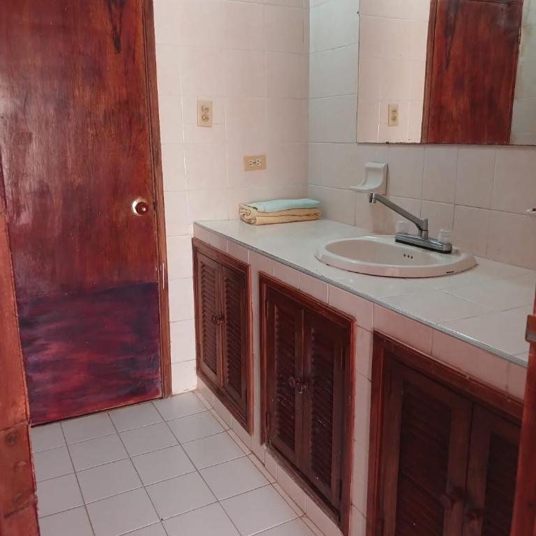 Hospedaje Eden - Standard Family Room - 2