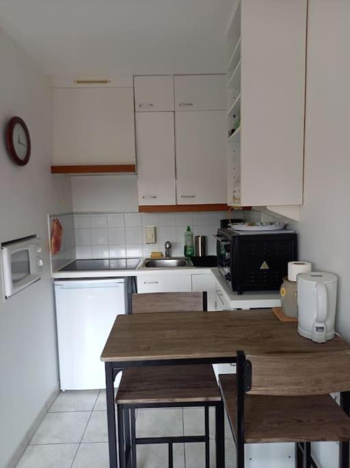 Appartement 50 m de la mer proche Deauville - One-Bedroom Apartment - 8