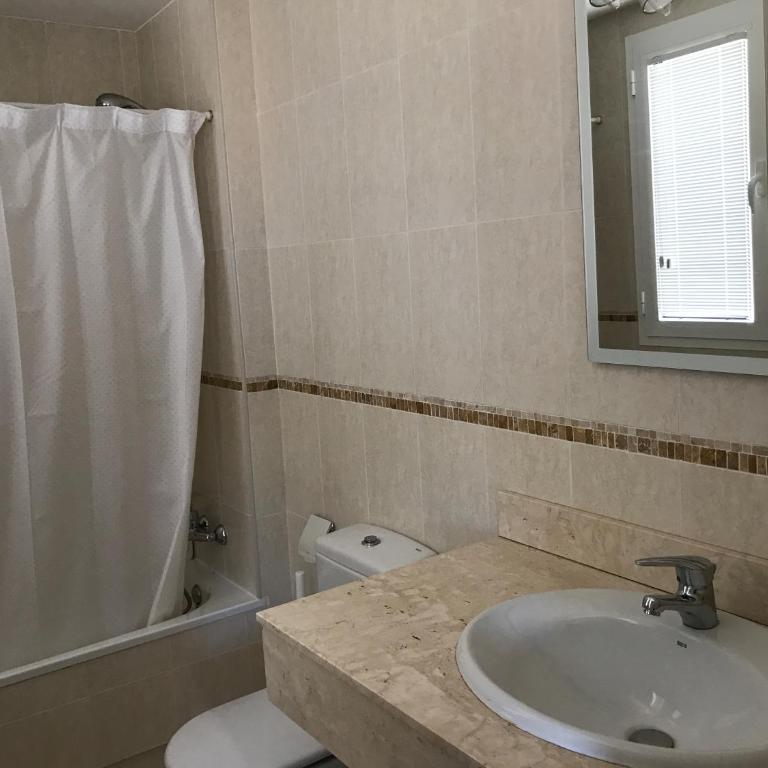Jazmine IV apartment in Pueblo Mascarat - Two-Bedroom Apartment - 16