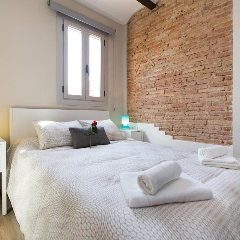 Stay Barcelona Charming Gracia - One-Bedroom Apartment - 15