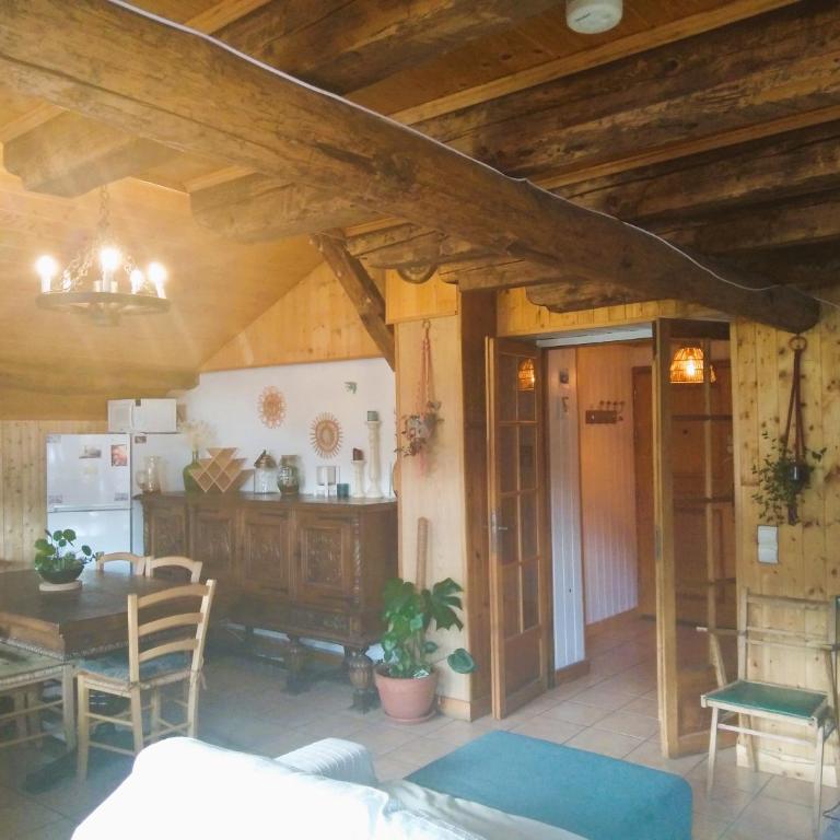 Charmant duplex 70m2,type châlet savoyard - Appartement 2 Chambres - 2
