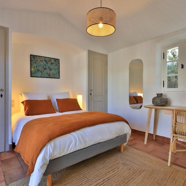 Superbe villa à Sainte-Maxime, piscine et vue mer - Villa Dina - Villa - 10