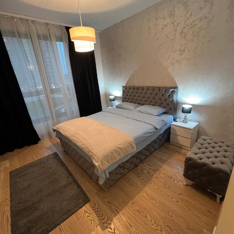 THE GATES 201 - One-Bedroom Apartment - 7