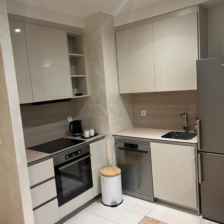 THE GATES 201 - One-Bedroom Apartment - 14