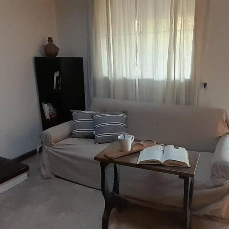 Casa Simple Villa General Belgrano - Casa de 2 dormitorios - 3