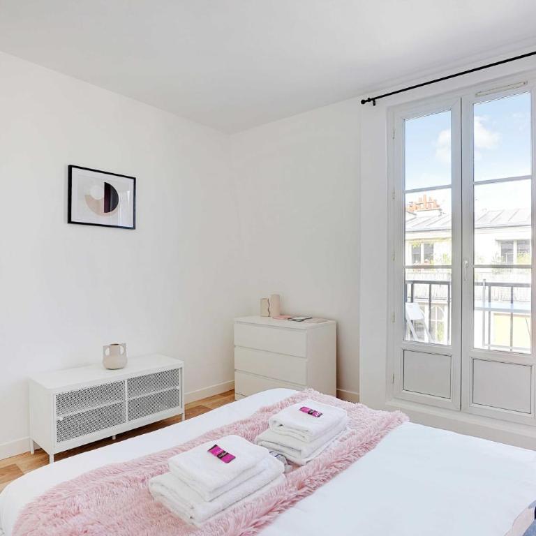 Modern apartment - 2BR-4P - Sacré-Cœur - Appartement 2 Chambres - 12