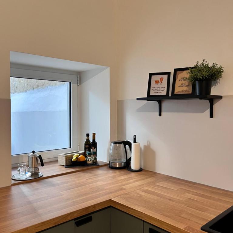 100 sqm terrace, close to the old town & shopping area & harbour - Appartamento con 2 Camere da Letto - 11