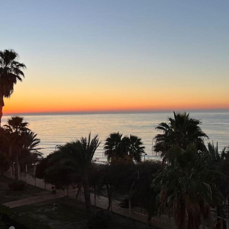 Apto Cala Real Playa Muchavista - ElCampello - Three-Bedroom Apartment - 1