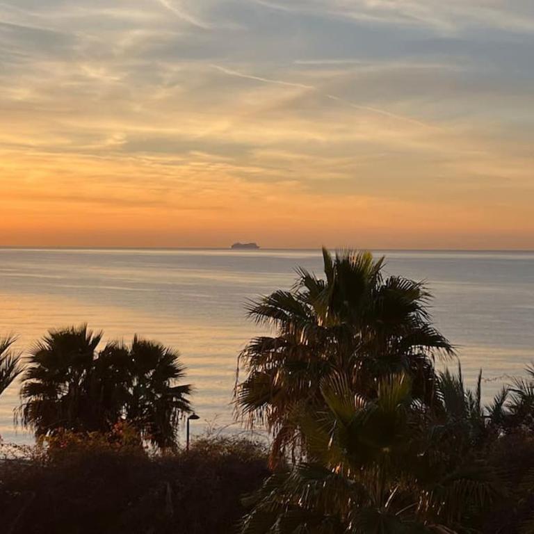 Apto Cala Real Playa Muchavista - ElCampello - Three-Bedroom Apartment - 4