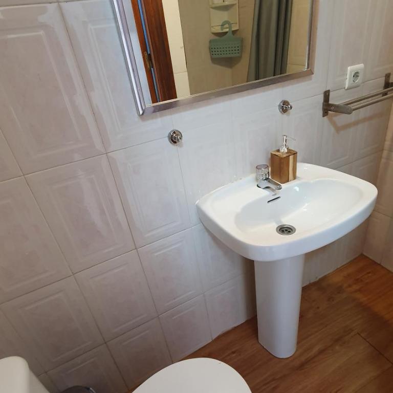 Apartamentos Eduardo Rico - Estudio con balcón - 10