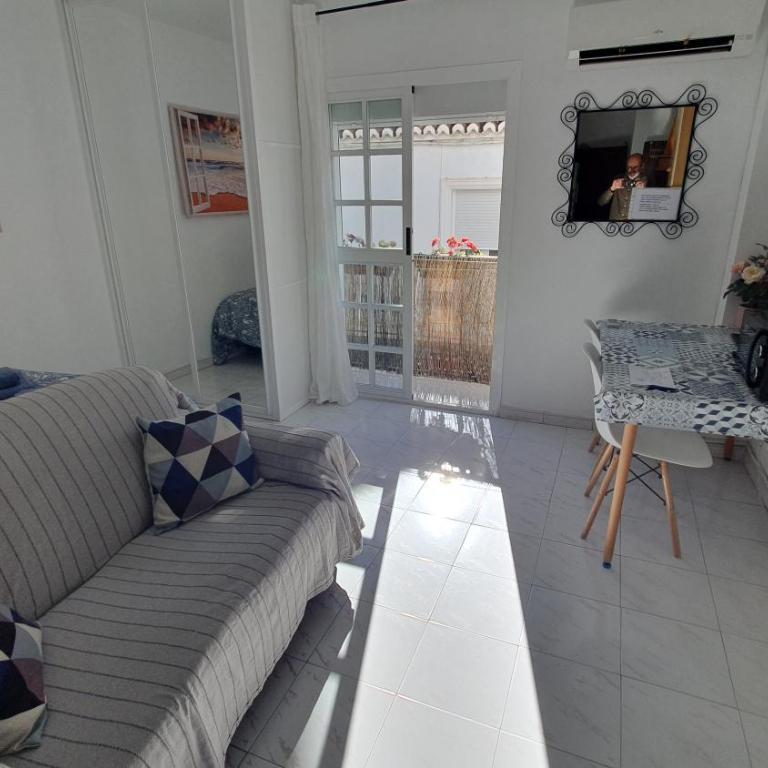 Apartamentos Eduardo Rico - Estudio con balcón - 27