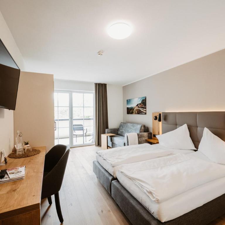 Landhotel Laudersbach - Comfort Plus Doppelzimmer - 1