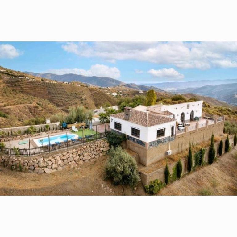 La Viña de la Tireta Casa Rural con impresionantes vistas, chimenea, barbacoa y piscina a 20 min de la costa - Villa con piscina privada - 5