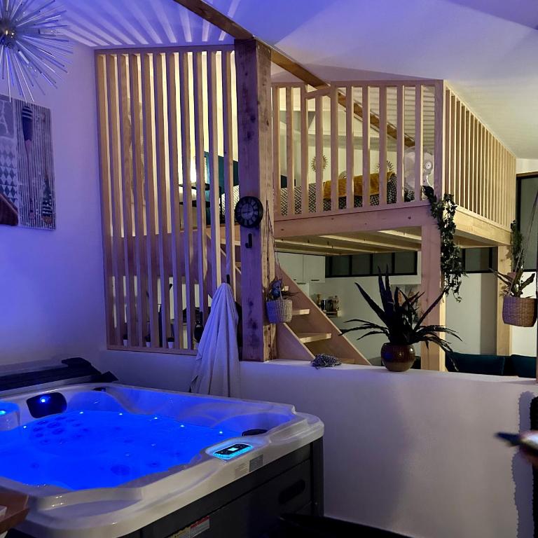 Loft avec jacuzzi et terrasse privés - Superior Apartment mit Sauna - 12