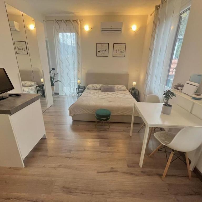Bella Cernobbio my suite in the center - Monolocale Queen Deluxe - 19