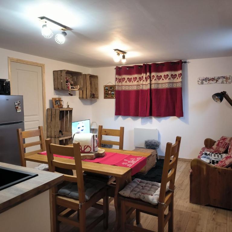 La sapinette avec jaccuzzi - Appartement 1 Chambre - 8