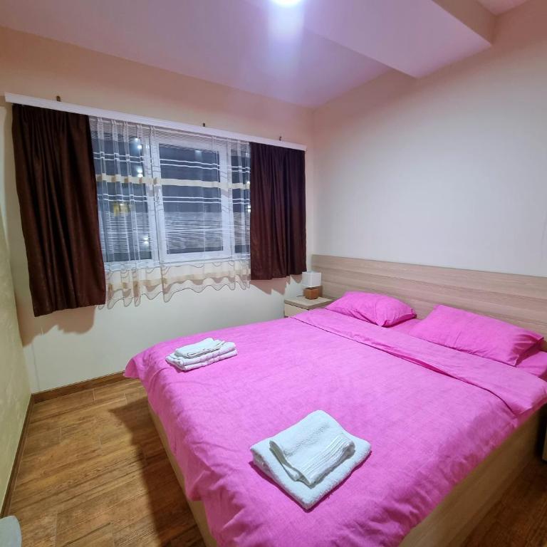 Gondola 35 - One-Bedroom Apartment - 2
