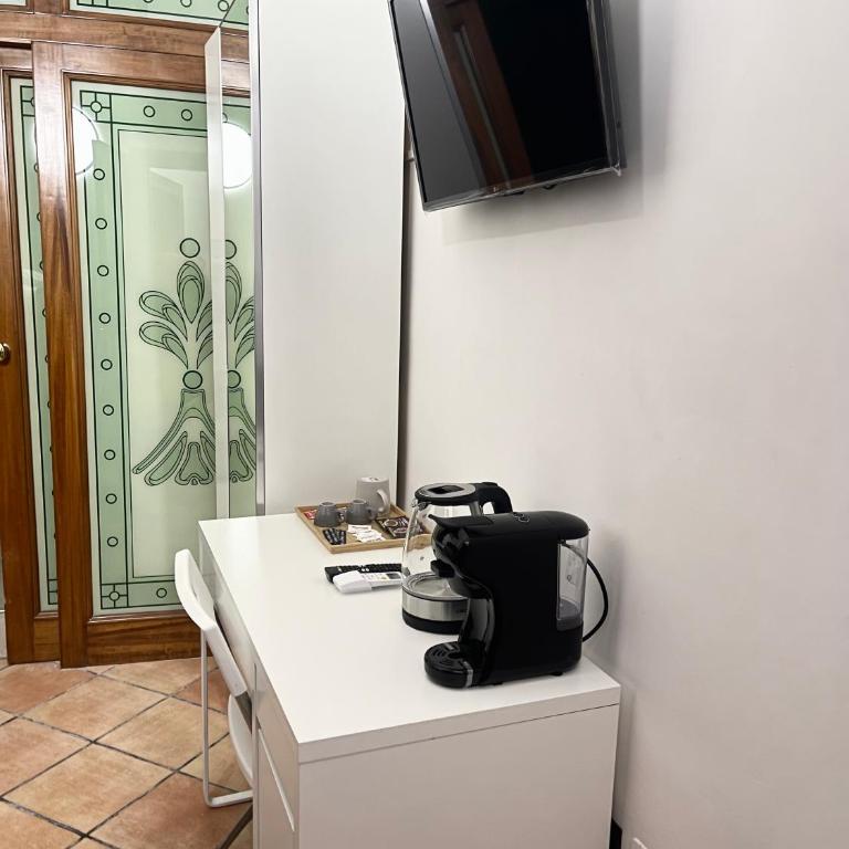 House Caracciolo by Loveinthetravel - Twin Room - 8