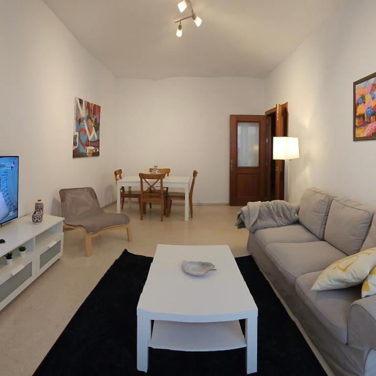 CASA BLANCA-Parking gratis - Apartamento de 3 dormitorios - 24
