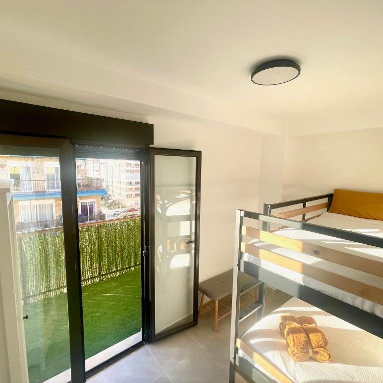 Arenales del sol, primera linea de playa - Apartamento de 2 dormitorios - 12