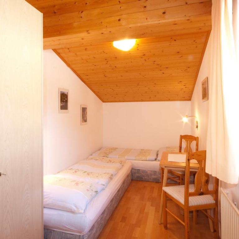 Anna's Ferienhaus - Two-Bedroom Apartment - 4