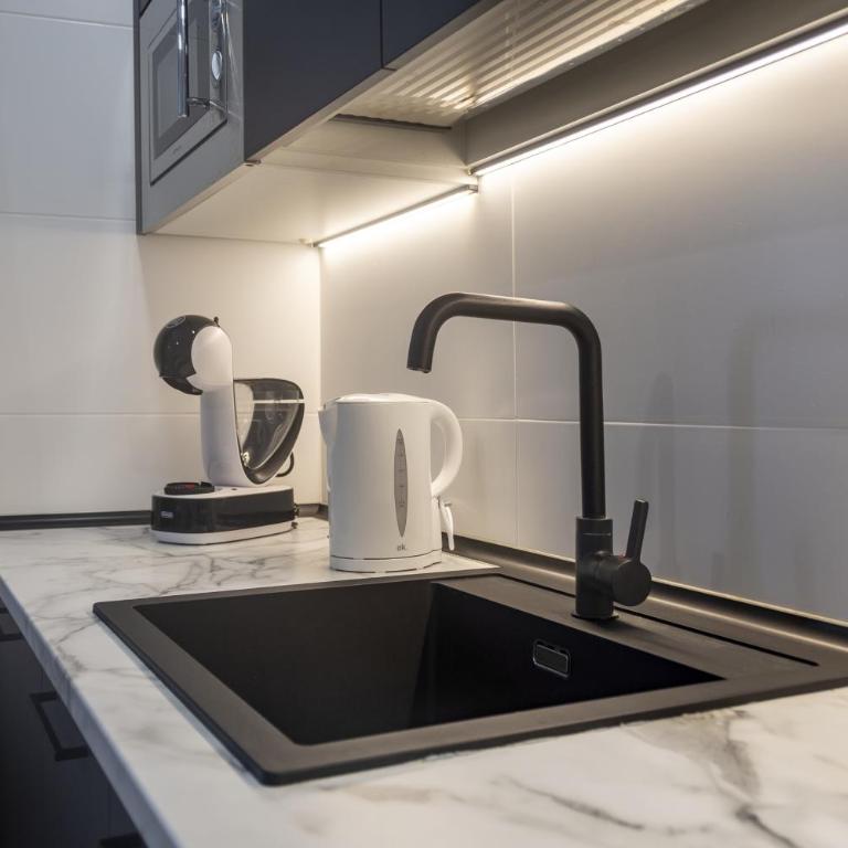 Apartamentos La Tahona Cádiz Centro - Estudio 12 - 24