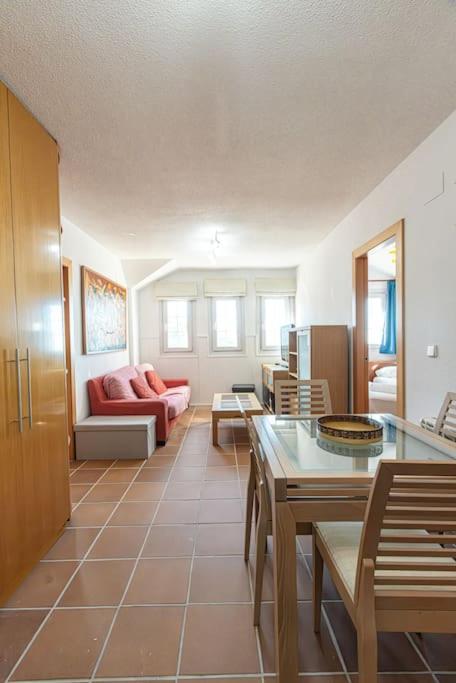 Holidays, Arttyfal, 2 Dormitorios para 4 personas, parking y wi-fi - Apartamento de 2 dormitorios - 7