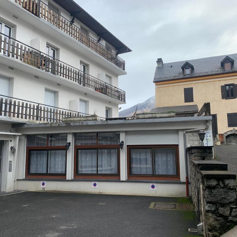 Appartement T4 140 m2 spacieux et calme pour 8 personnes - Appartement 3 Chambres - 2