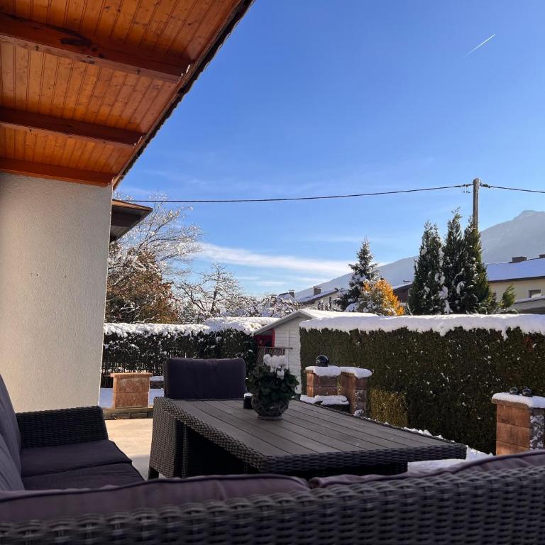 Ferienwohnung ImZaro: Erdgeschoss, 2 Schlafzimmer plus Schlafsofa, eigener Eingang, große Terrasse mit Garten! - Apartment mit 2 Schlafzimmern - 29