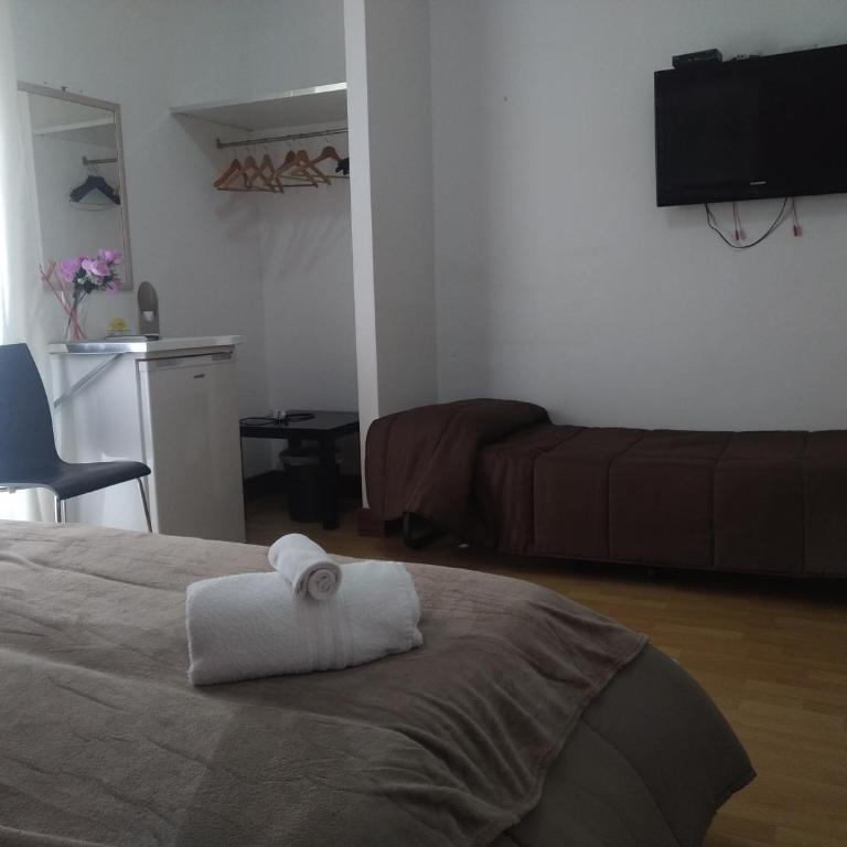 Artemide Rent BedRooms - Triple Room with Terrace - 8